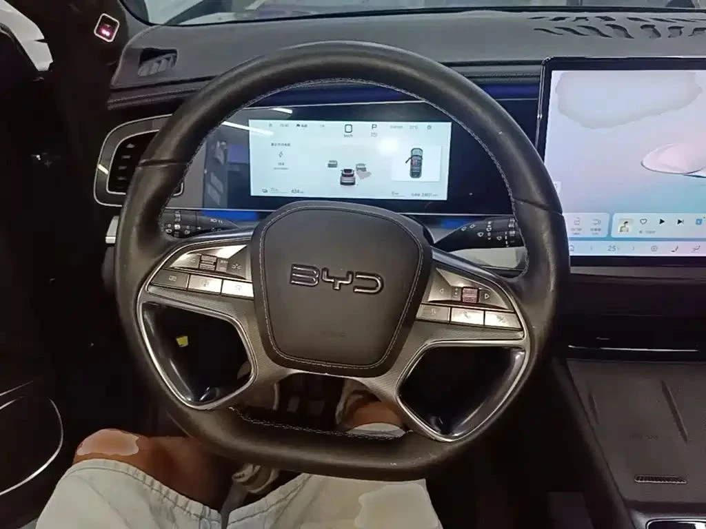 BYD Sealion 7, снимка 11 - Автомобили и джипове - 56710964