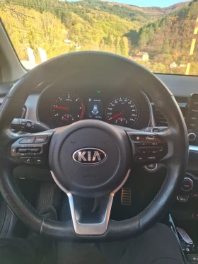 Kia Stonic, снимка 3