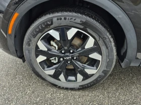 Kia Sportage X-LINE LIMITED* ОБДУХ* ПОДГРЕВ* BOSE* ПАНО* 360* , снимка 7