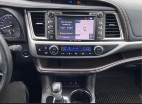 Toyota Highlander Limited/КОЖА/ПОДГРЕВ/CARFAX/ФИНАНСИРАНЕ, снимка 8