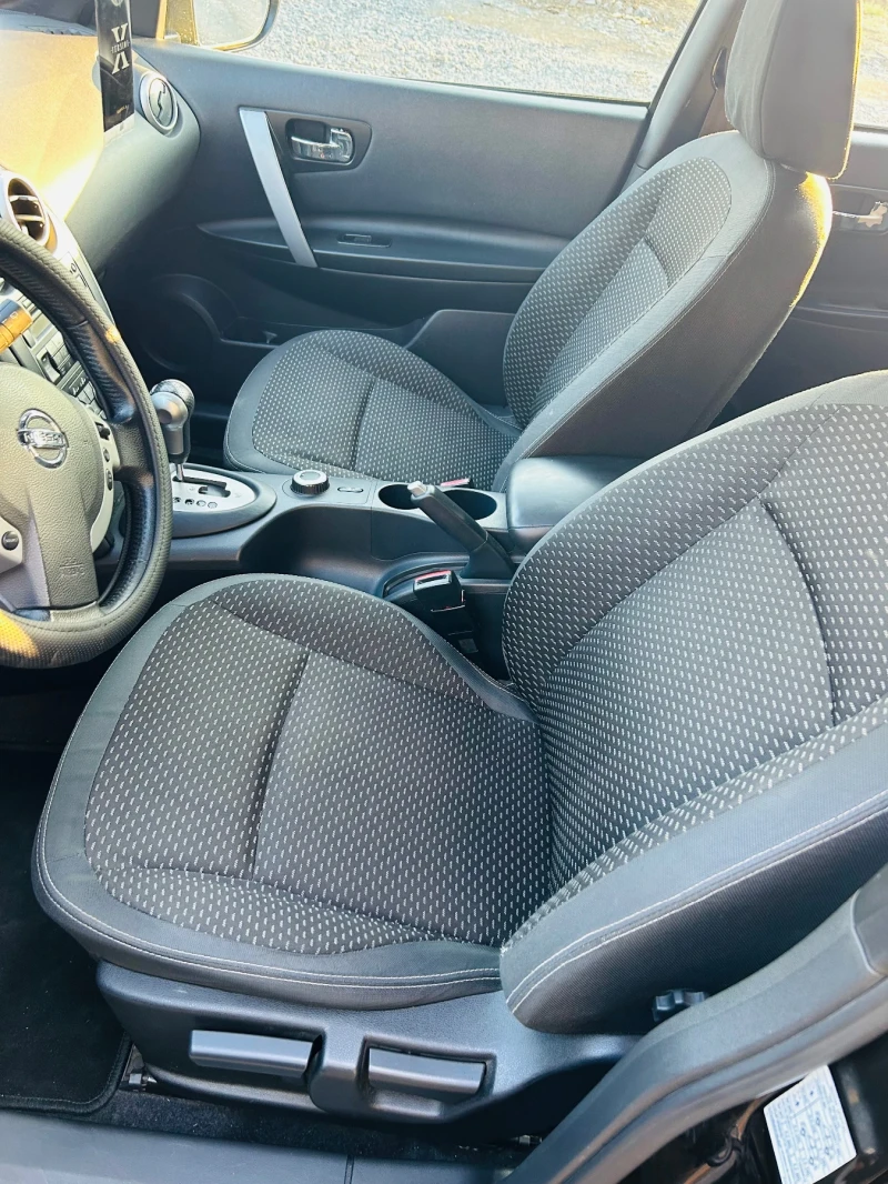 Nissan Qashqai, снимка 4 - Автомобили и джипове - 52393461