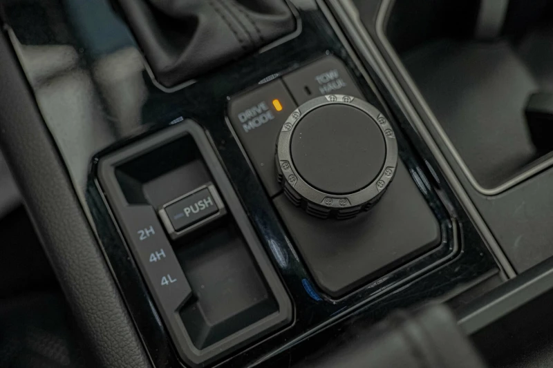 Toyota Tundra Limited/3.5 I-Force/4X4/Камера/Подгрев/Дистроник/П, снимка 13 - Автомобили и джипове - 52627813