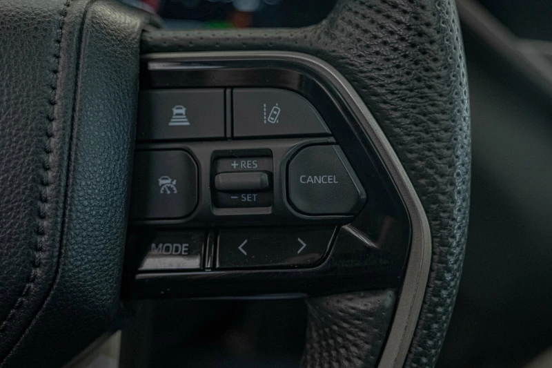 Toyota Tundra Limited/3.5 I-Force/4X4/Камера/Подгрев/Дистроник/П, снимка 15 - Автомобили и джипове - 52627813