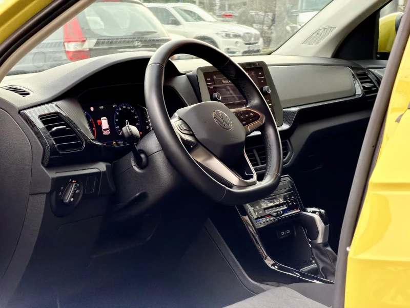 VW T-Cross, снимка 10 - Автомобили и джипове - 53042752