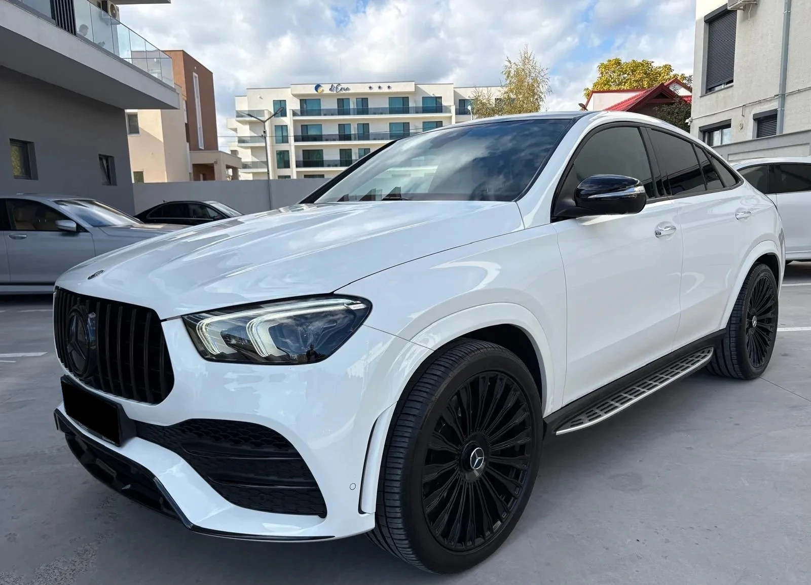 Mercedes-Benz GLE 350 d Coupe AMG-Line, снимка 1