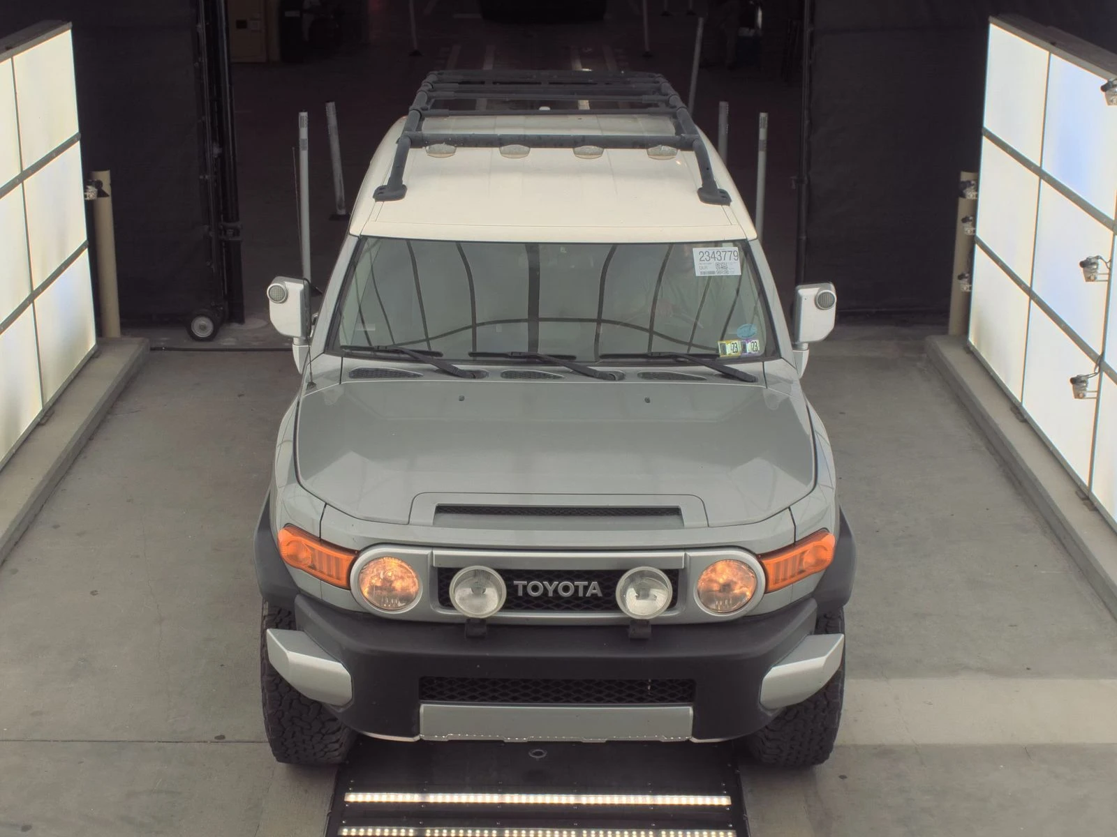 Toyota Fj cruiser 2012 Toyota FJ Cruiser wRear Doors | Mobile.bg   2