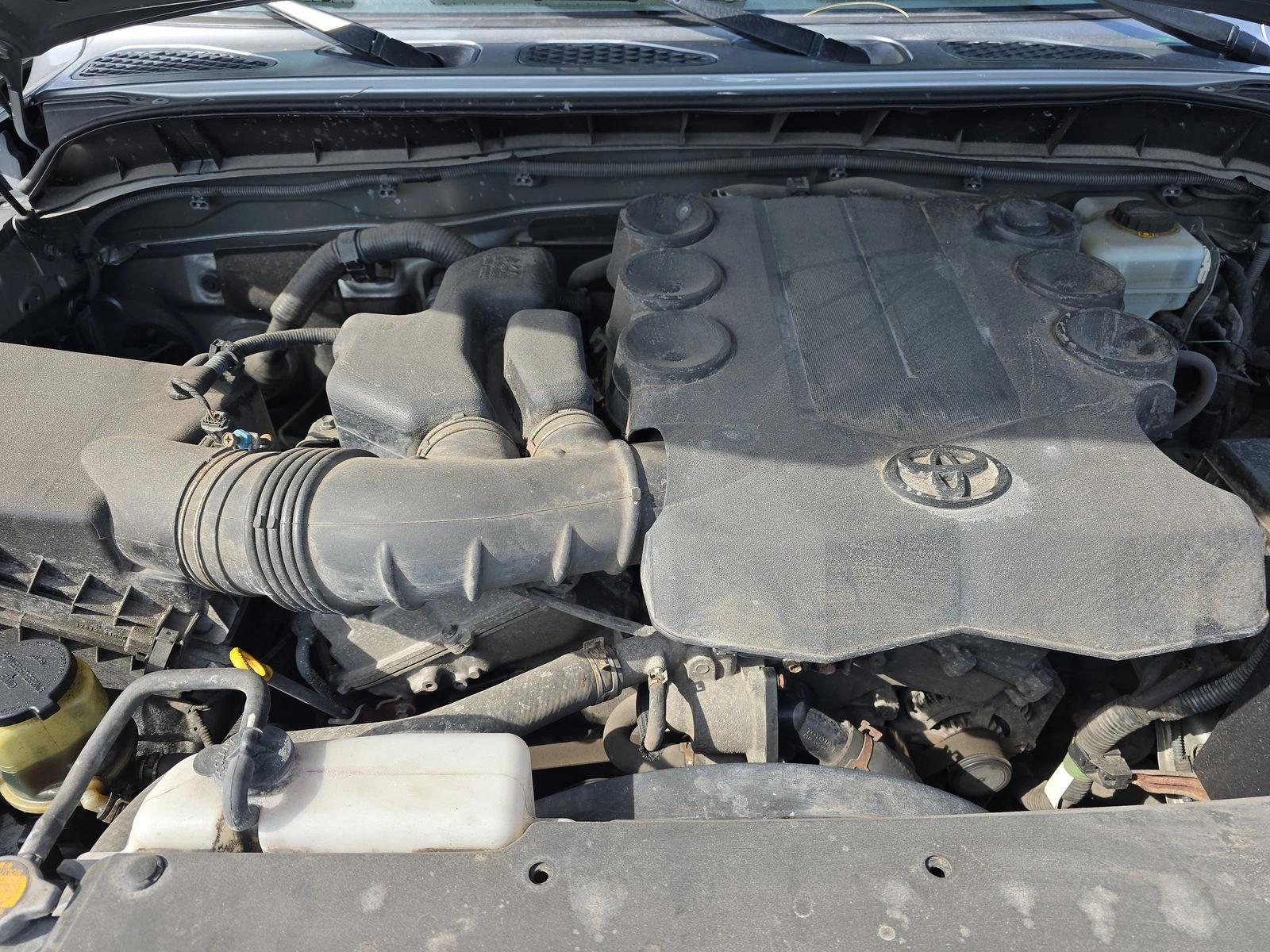 Toyota Fj cruiser 2012 Toyota FJ Cruiser wRear Doors | Mobile.bg   15