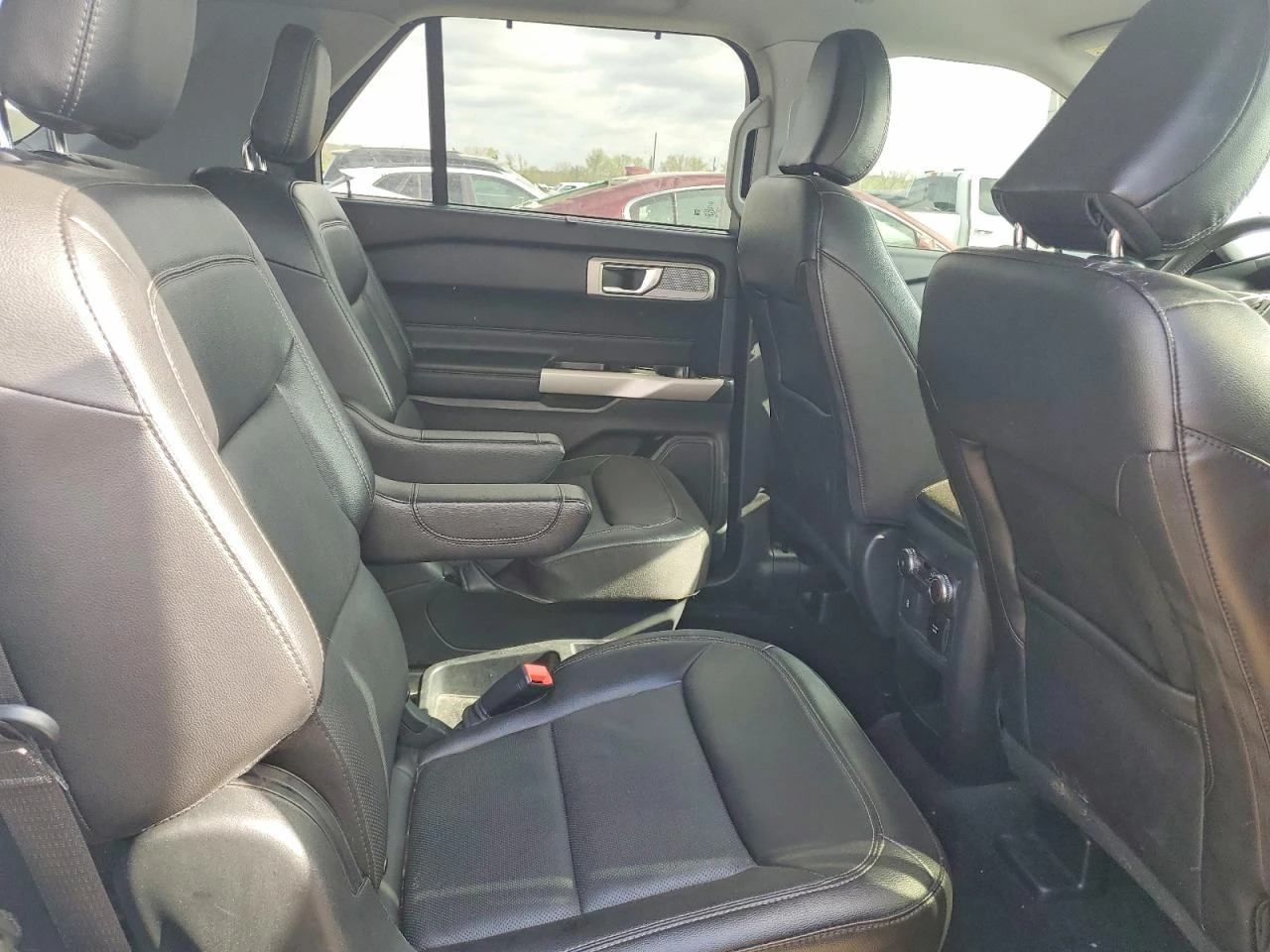 Ford Explorer 3.3l Limited, снимка 11 - Автомобили и джипове - 54398279