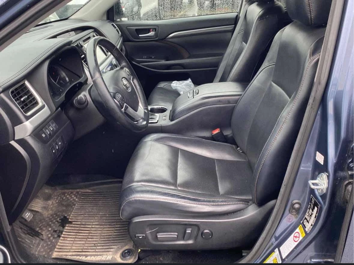 Toyota Highlander Limited/КОЖА/ПОДГРЕВ/CARFAX/ФИНАНСИРАНЕ, снимка 6 - Автомобили и джипове - 54641971