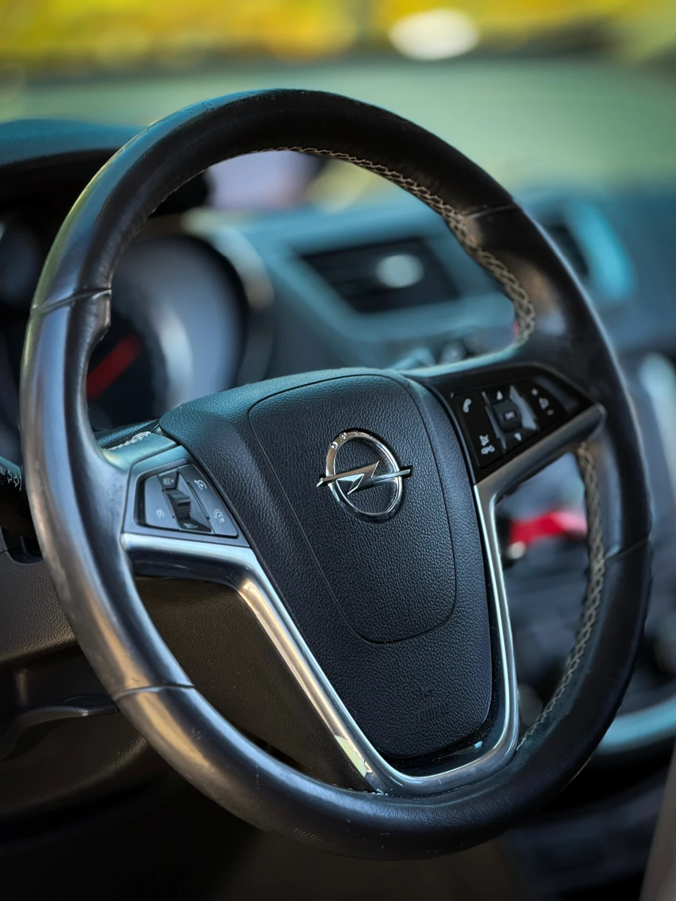 Opel Mokka LPG 1.4T, снимка 7 - Автомобили и джипове - 55633756