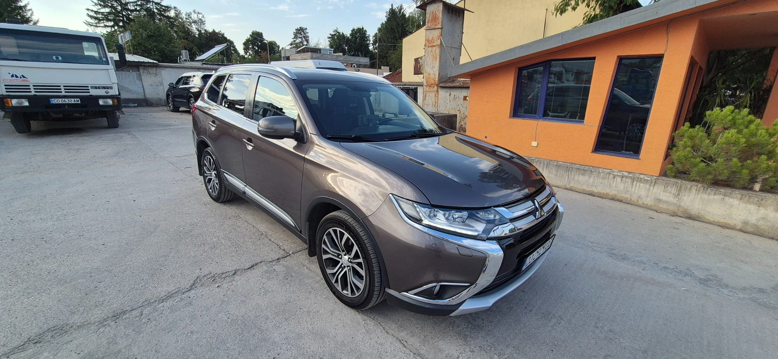 Mitsubishi Outlander 2.2 DI-D 4WD 150к.с., снимка 2 - Автомобили и джипове - 55891781