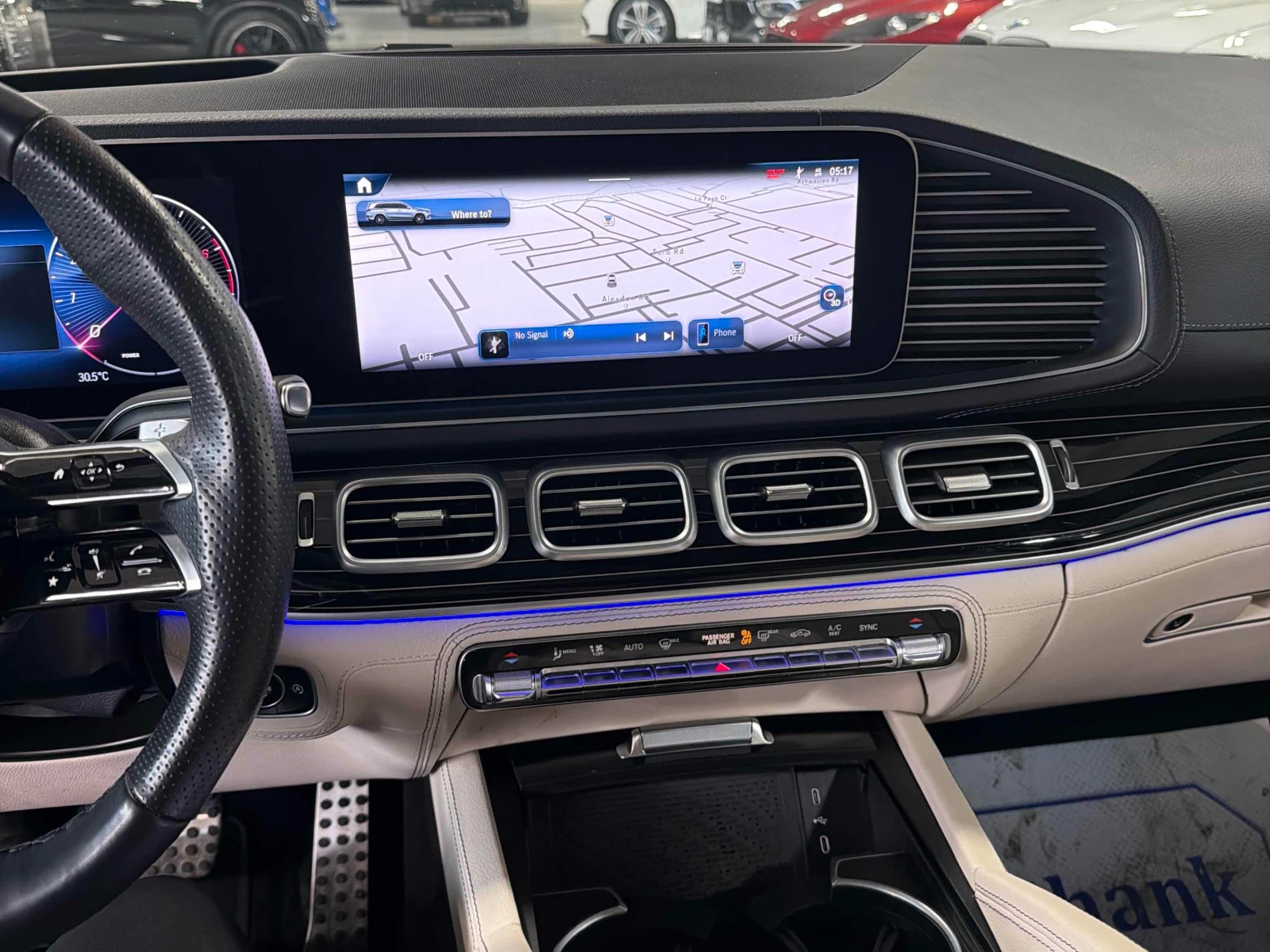 Mercedes-Benz GLS 450 * CARFAX * ОПЦИЯ ЗА ФИНАНСИРАНЕ, снимка 9 - Автомобили и джипове - 56156344