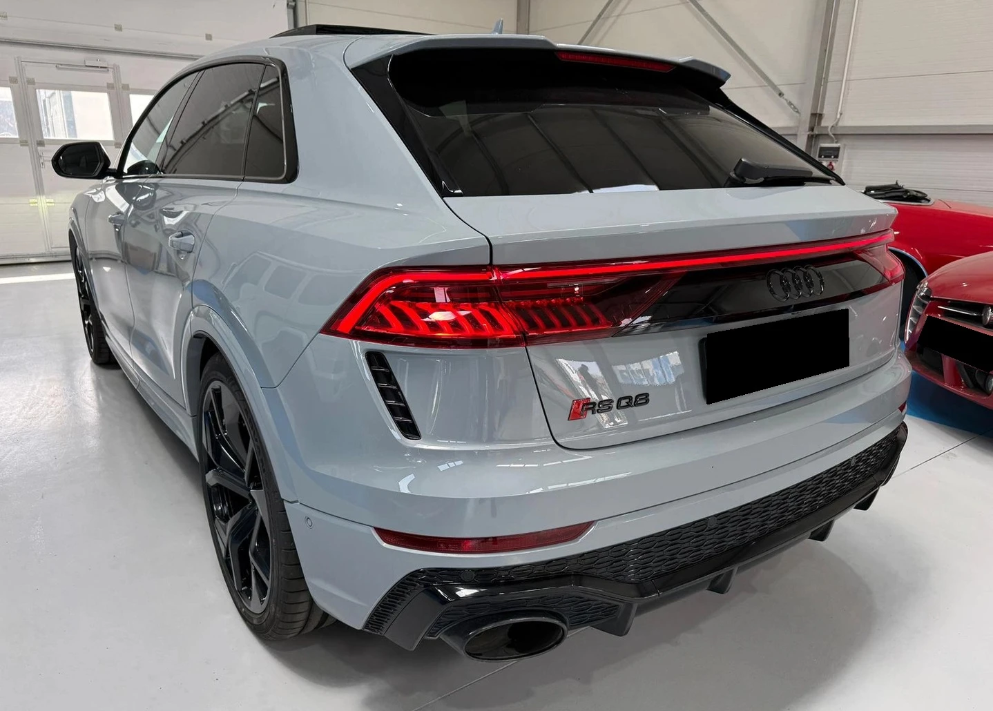 Audi RSQ8 4.0 Quattro, снимка 4 - Автомобили и джипове - 56492990