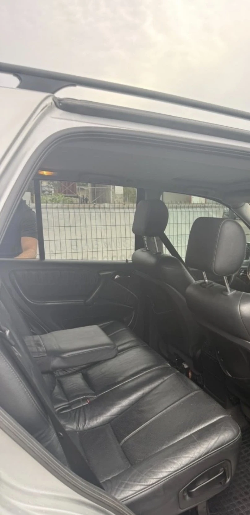 Mercedes-Benz ML 270 2.7, снимка 4 - Автомобили и джипове - 56708845