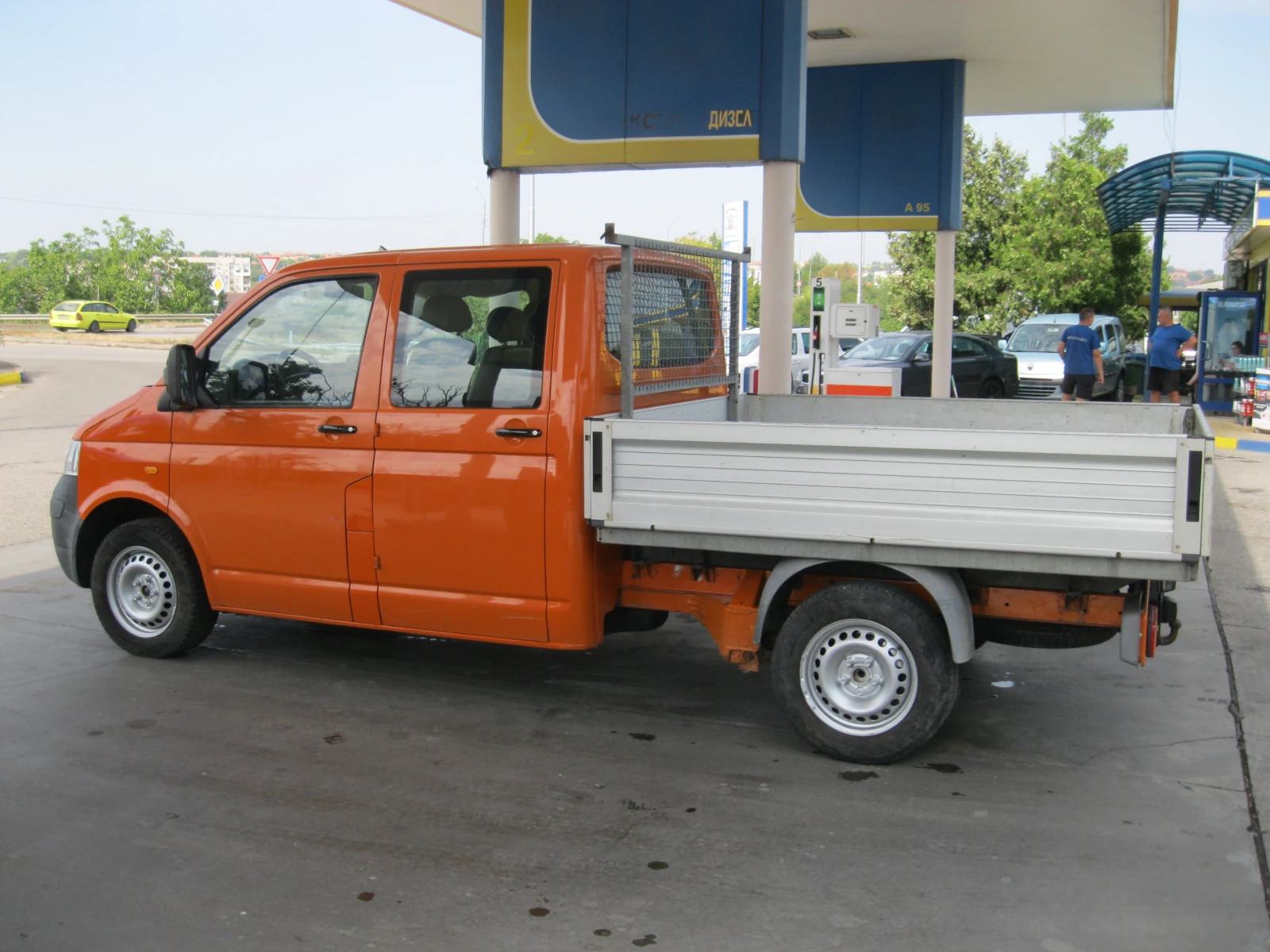 VW T5 1.9 -105 ks, снимка 7 - Бусове и автобуси - 55874333
