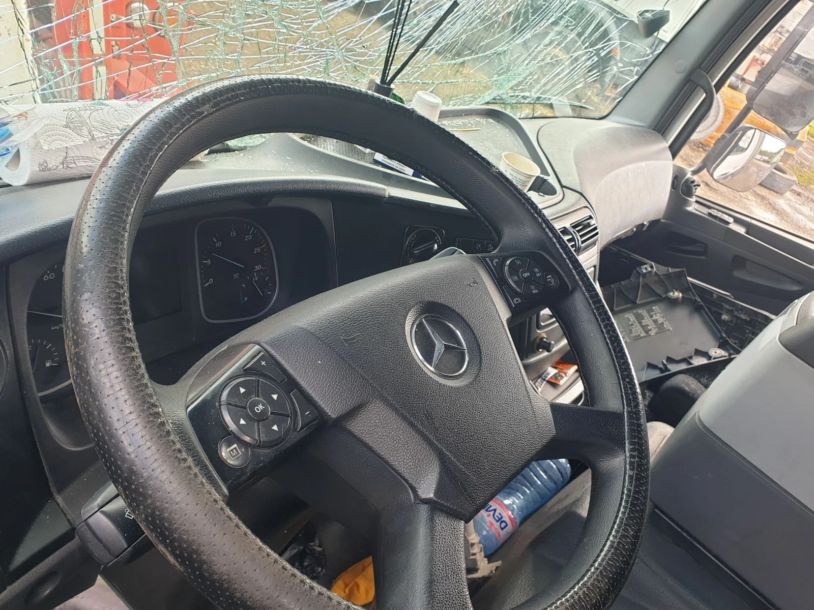 Mercedes-Benz Atego 9.210, снимка 9 - Камиони - 54392330