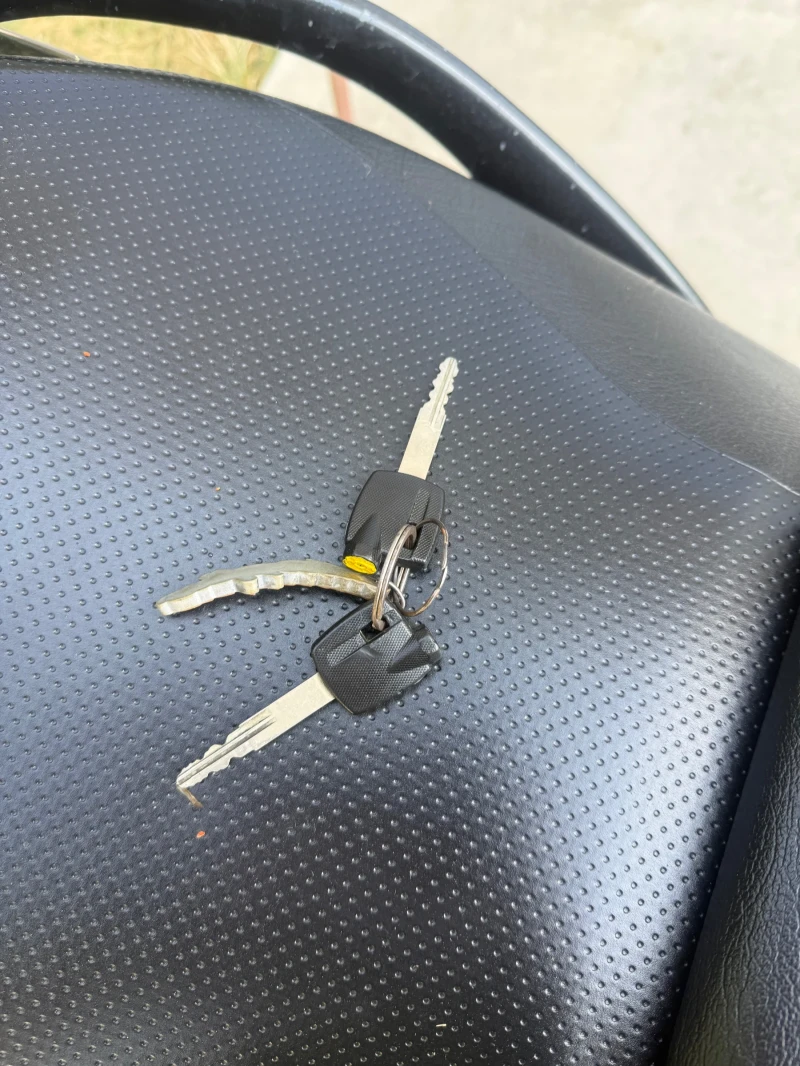 Suzuki Burgman, снимка 9 - Мотоциклети и мототехника - 51137035