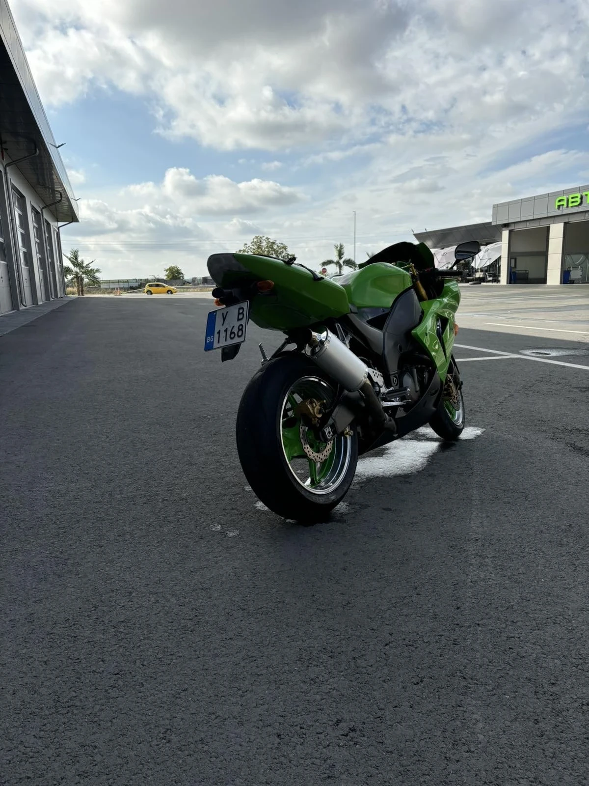 Kawasaki Zx 10R - изображение 4