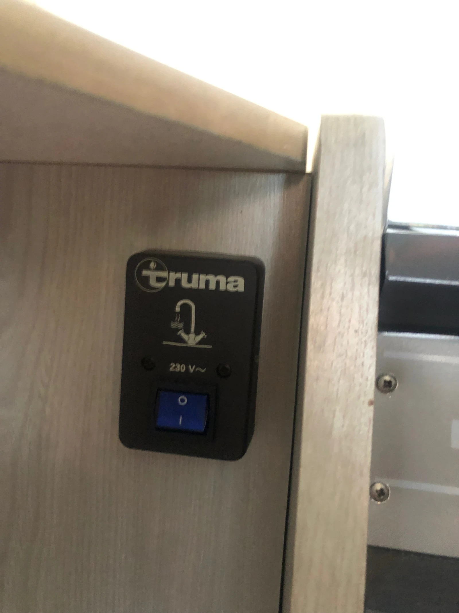  Adria  5206 | Mobile.bg   12