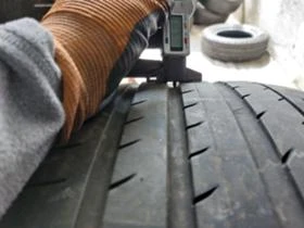 Гуми Летни 255/35R19, снимка 5