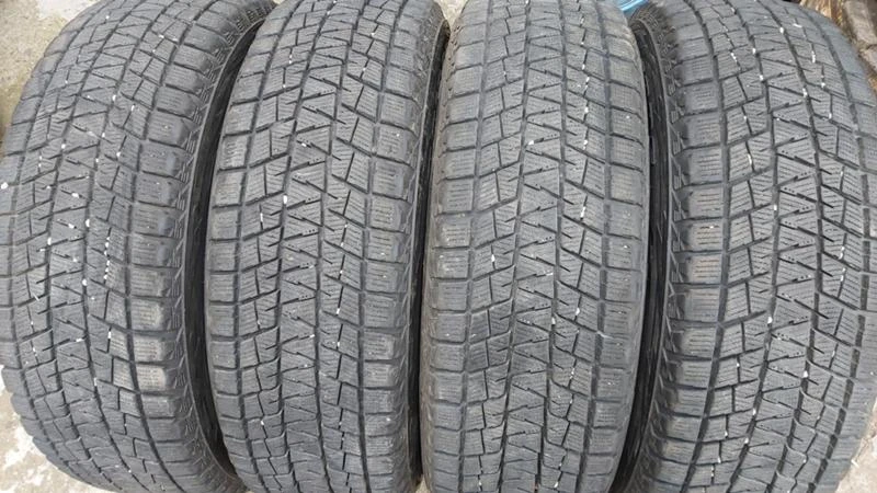 Гуми Зимни 215/65R16, снимка 6 - Гуми и джанти - 29260222