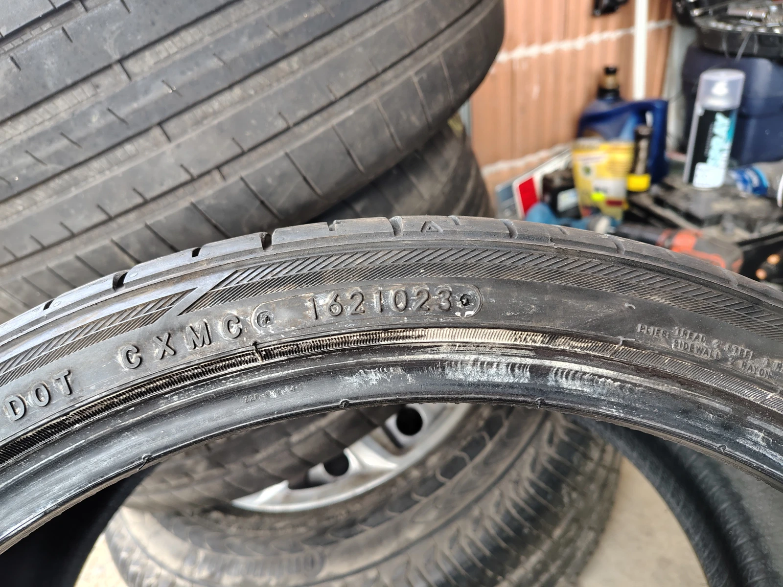 Гуми Летни 265/30R20, снимка 5 - Гуми и джанти - 55842068