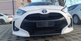 Toyota Yaris Hybrid , снимка 6