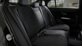 Mercedes-Benz E 220 d 4MATIC, снимка 10