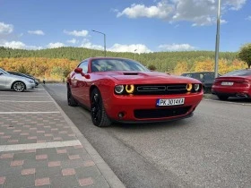 Dodge Challenger 3.6 L SXT Plus, снимка 3