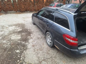 Mercedes-Benz E 220, снимка 2