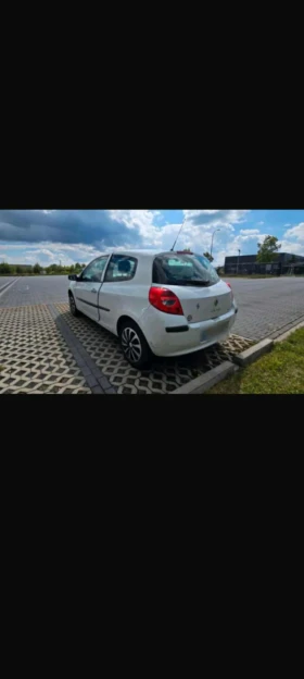 Renault Clio, снимка 2