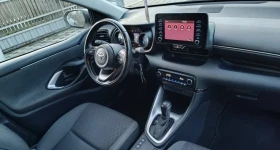 Toyota Yaris Hybrid  - 9000 € / 17602.47 лв. - 98195280 11