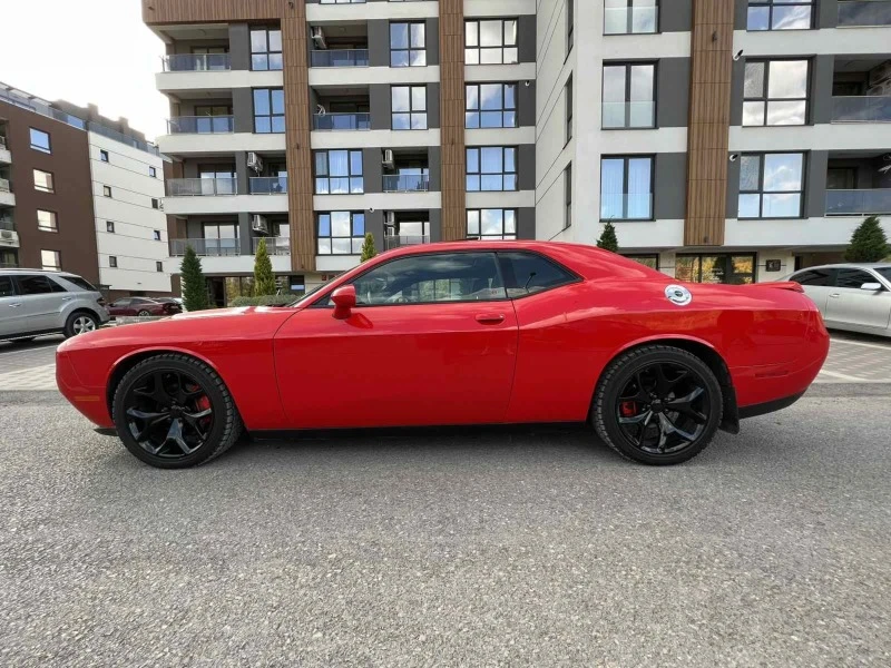 Dodge Challenger 3.6 L SXT Plus, снимка 7 - Автомобили и джипове - 47637351