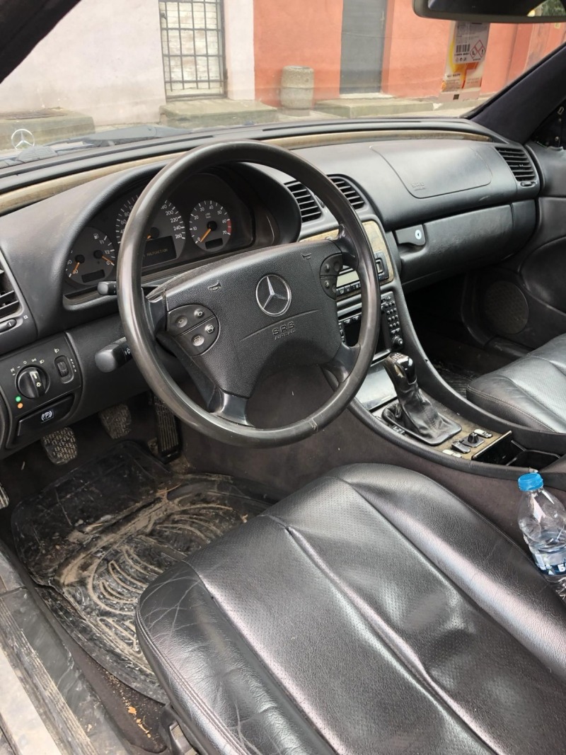 Mercedes-Benz CLK 200 kompressor AVANTGARDE, снимка 6 - Автомобили и джипове - 44372846