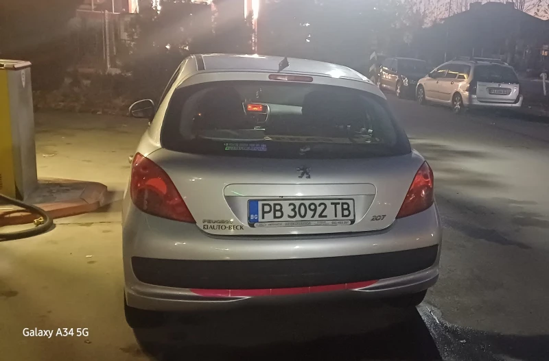 Peugeot 207, снимка 8 - Автомобили и джипове - 48171458