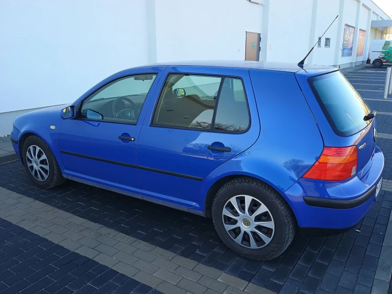 VW Golf, снимка 5 - Автомобили и джипове - 48652490