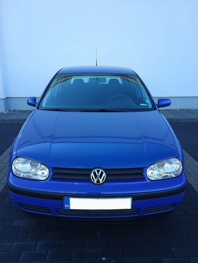 VW Golf, снимка 1 - Автомобили и джипове - 48652490