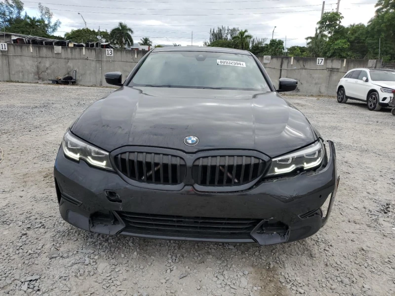 BMW 330 XI, снимка 5 - Автомобили и джипове - 48800990