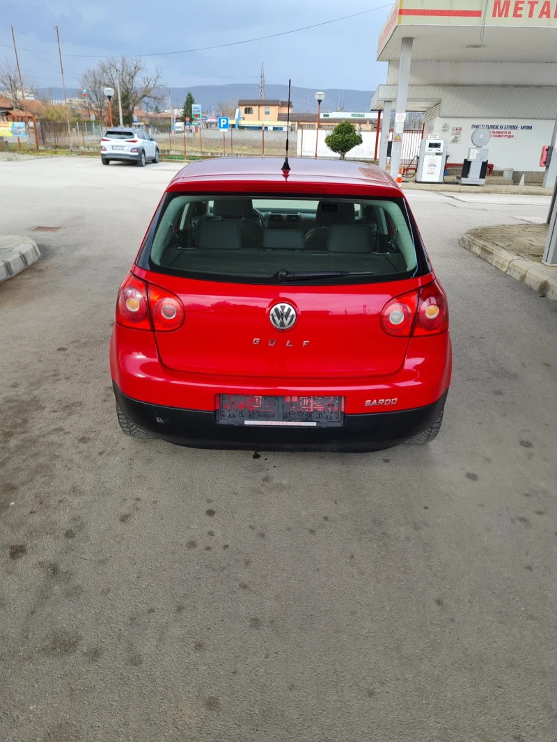 VW Golf 1.4 куб.75 к.с., снимка 2 - Автомобили и джипове - 49483853