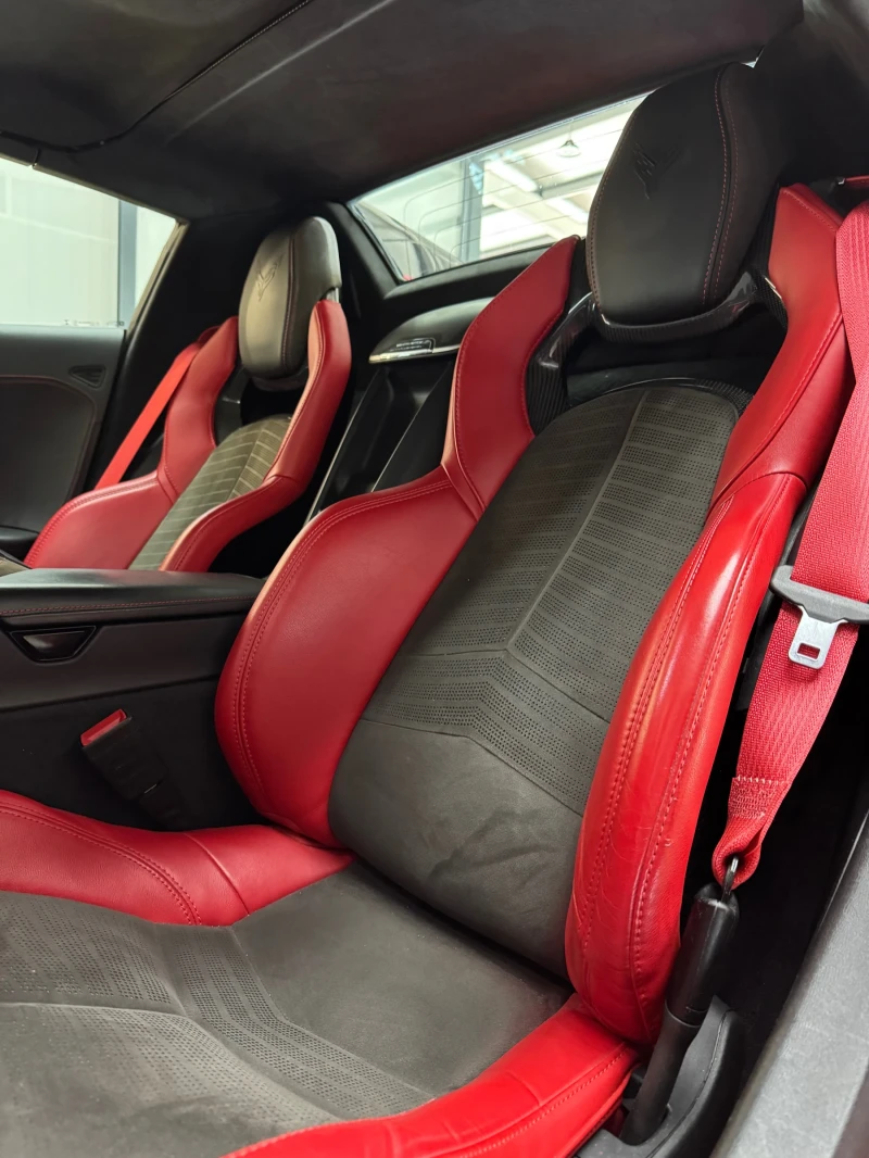 Chevrolet Corvette C8 STINGRAY COUPE * FULL Екстри * HEAD UP * BOSE *, снимка 13 - Автомобили и джипове - 50842130