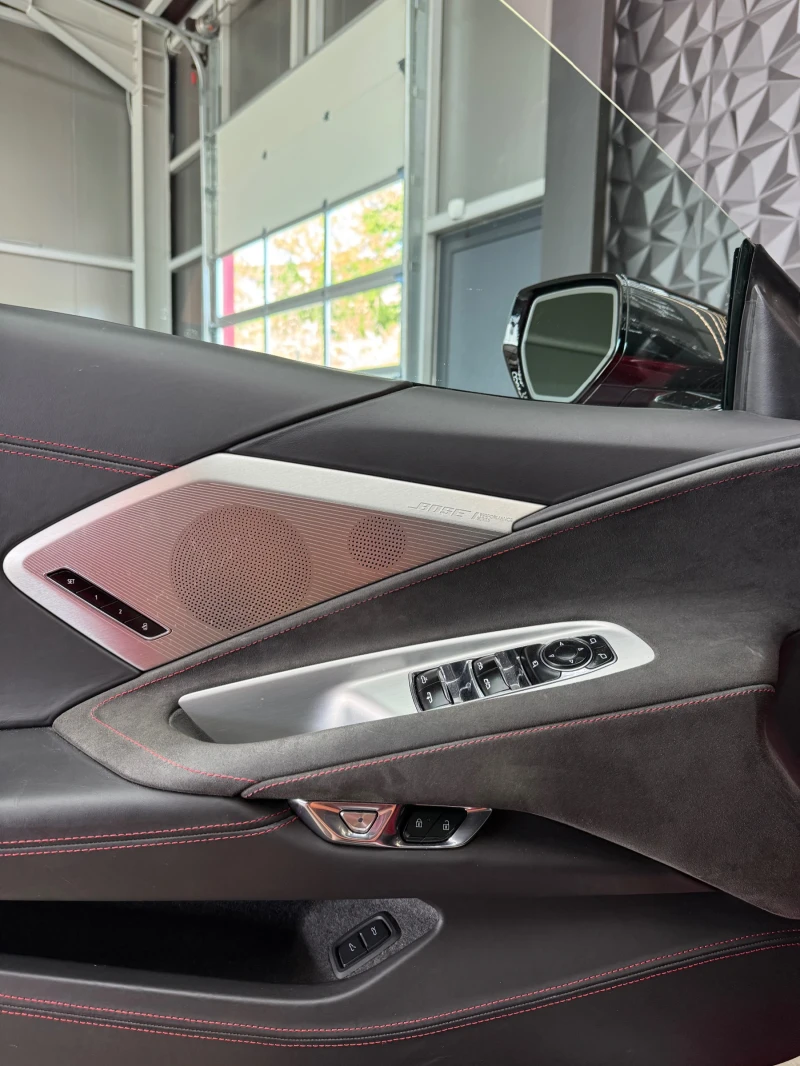 Chevrolet Corvette C8 STINGRAY COUPE * FULL Екстри * HEAD UP * BOSE *, снимка 10 - Автомобили и джипове - 50842130