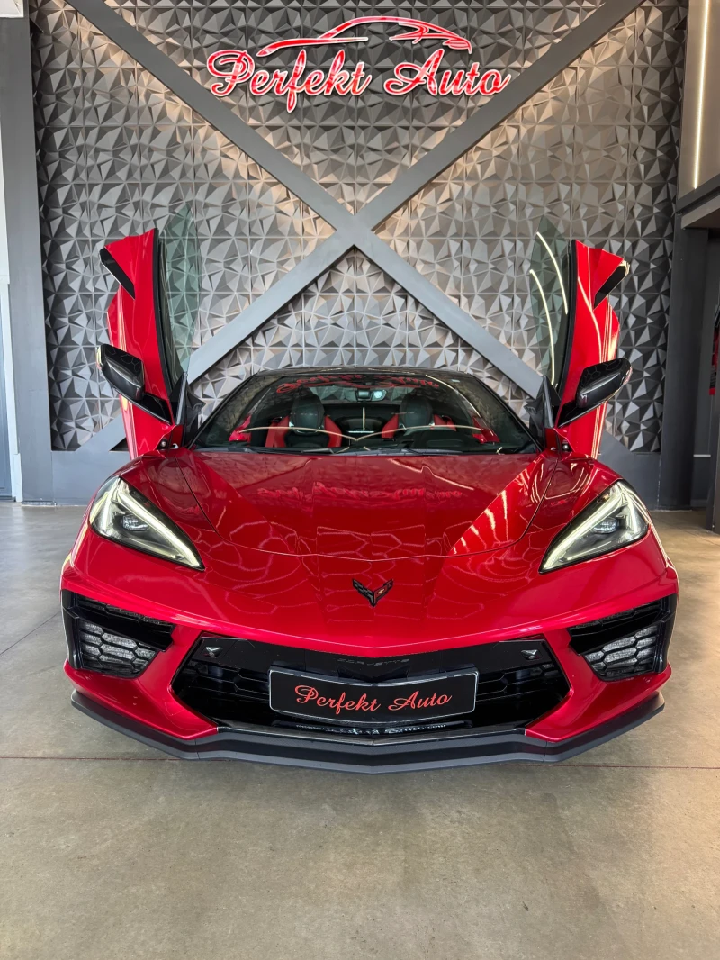 Chevrolet Corvette C8 STINGRAY COUPE * FULL Екстри * HEAD UP * BOSE *, снимка 2 - Автомобили и джипове - 50842130