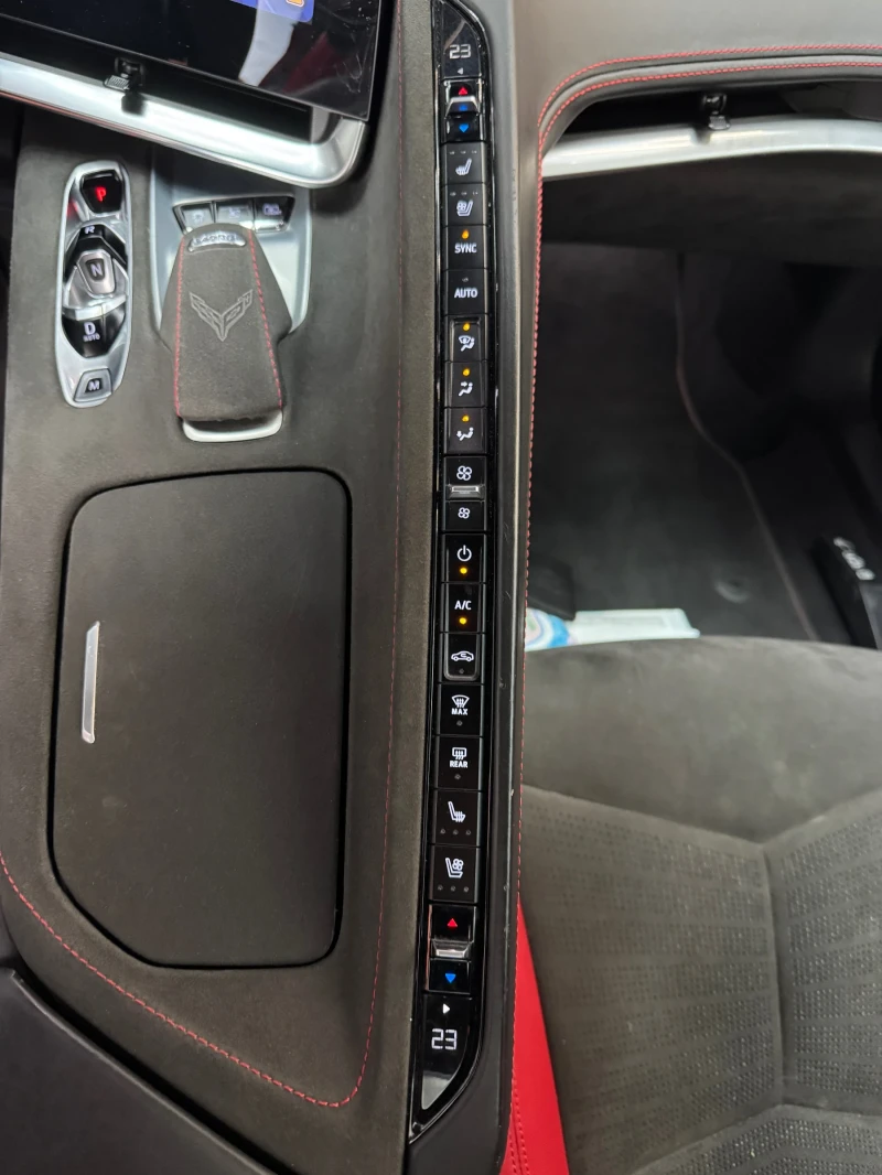 Chevrolet Corvette C8 STINGRAY COUPE * FULL Екстри * HEAD UP * BOSE *, снимка 7 - Автомобили и джипове - 50842130