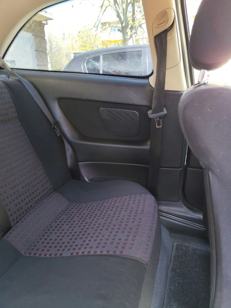 Opel Astra G, снимка 13 - Автомобили и джипове - 51185209