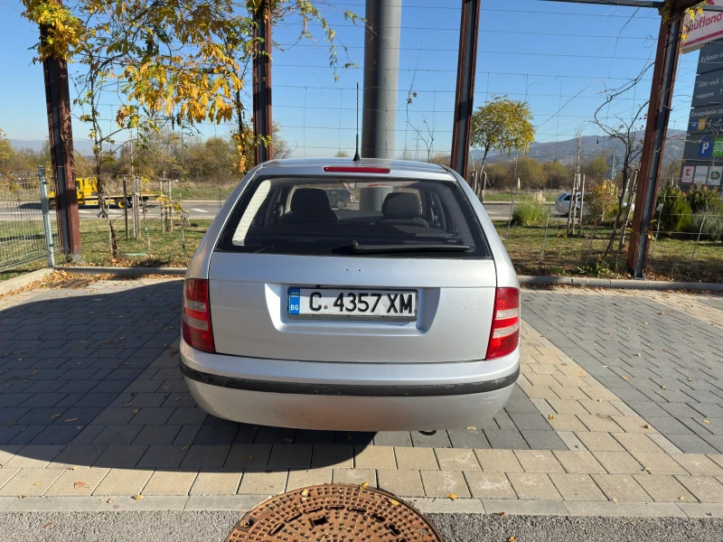 Skoda Fabia, снимка 7 - Автомобили и джипове - 52530523