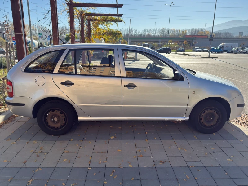 Skoda Fabia, снимка 4 - Автомобили и джипове - 52530523