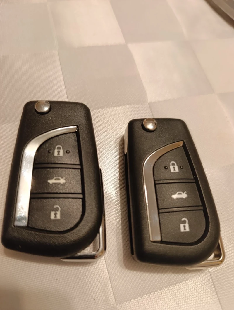 Toyota Avensis Comfort , снимка 7 - Автомобили и джипове - 52555368