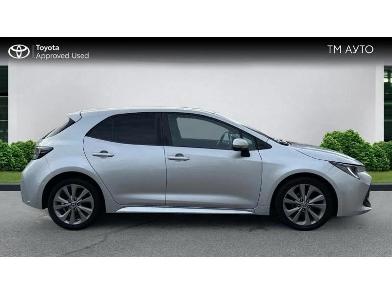 Toyota Corolla HB 1.8HSD EXECUTIVE, снимка 17 - Автомобили и джипове - 52950121