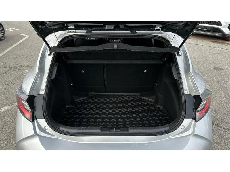 Toyota Corolla HB 1.8HSD EXECUTIVE, снимка 10 - Автомобили и джипове - 52950121