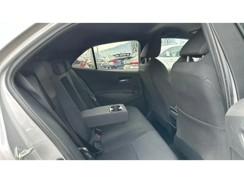 Toyota Corolla HB 1.8HSD EXECUTIVE, снимка 7 - Автомобили и джипове - 52950121